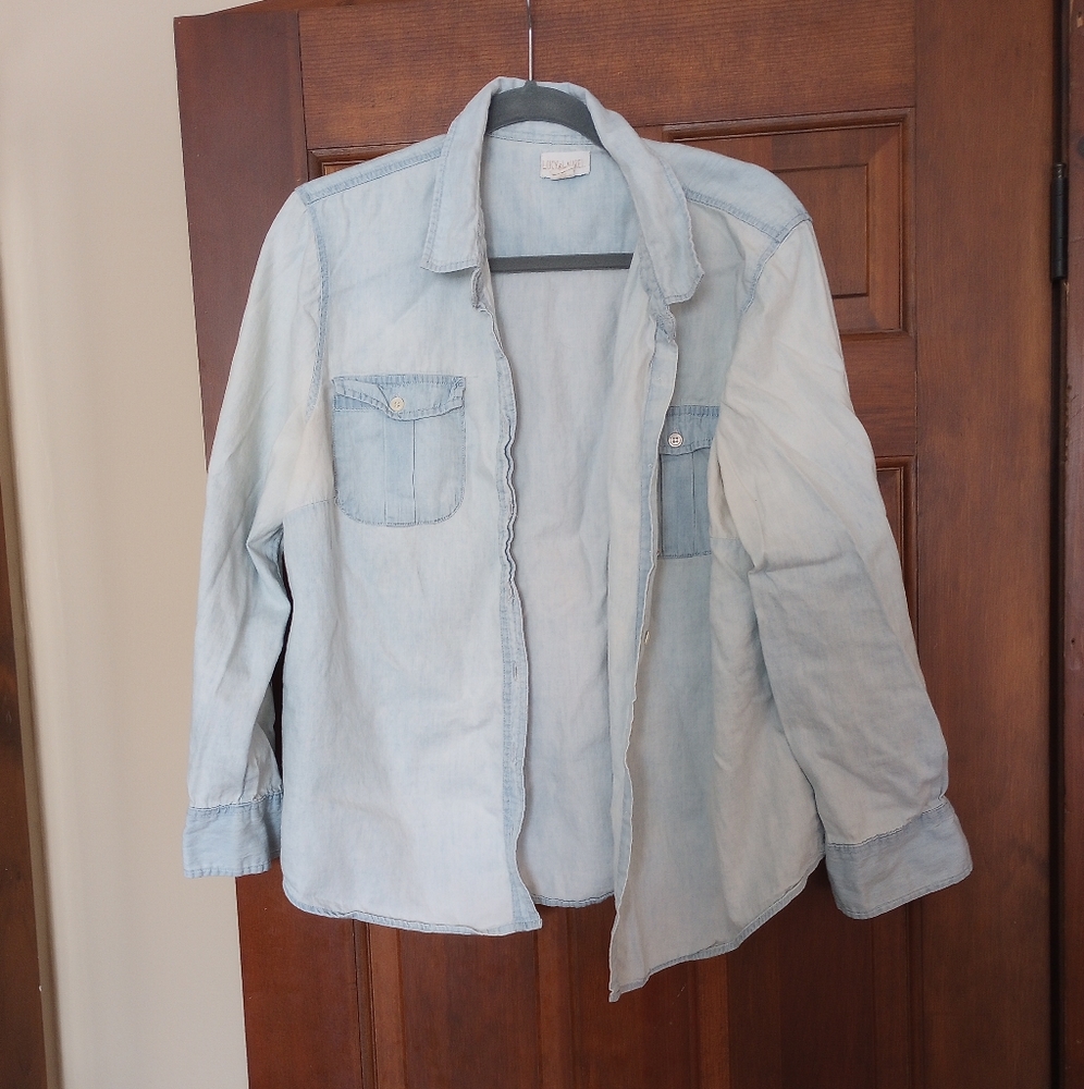 Lucy & Laurel Button Up